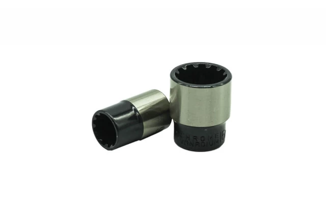 3 8in universal hand socket 1