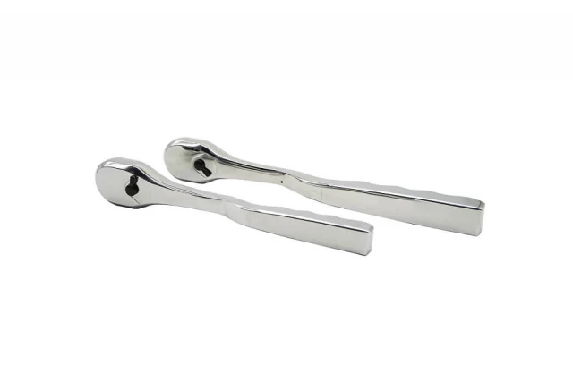 seal head ratchet handle